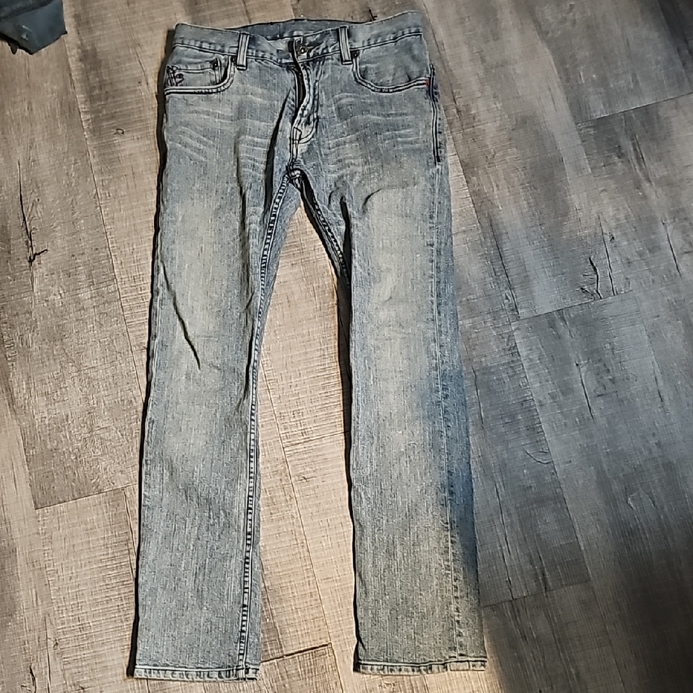 Fox T-Rex Blue Straight Jeans with Classic Denim Look and Faded Appearance